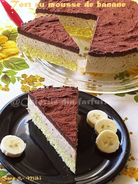 Tort-cu-mousse-de-banane-si-ganache-de-ciocolata-41