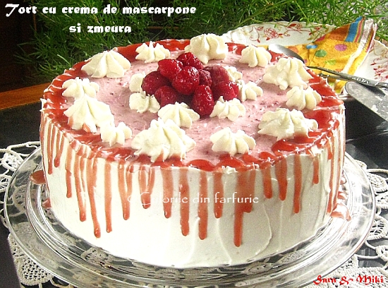 Tort-cu-crema-de-mascarpone-si-zmeura2-1