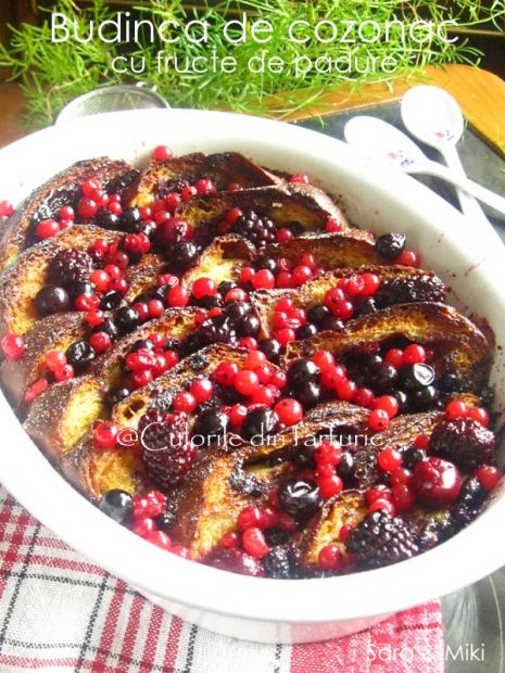Budinca-de-cozonac-cu-fructe-de-padure-1