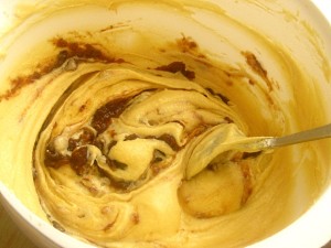 5. Se amesteca bine.    